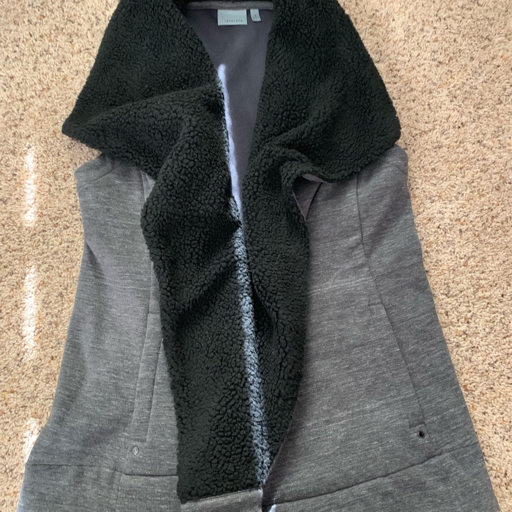 Athleta vest!!!!!